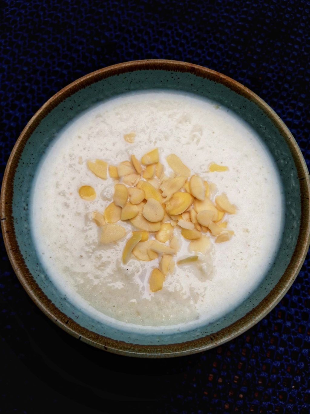 Supă cremă de conopidă cu&nbsp;măr