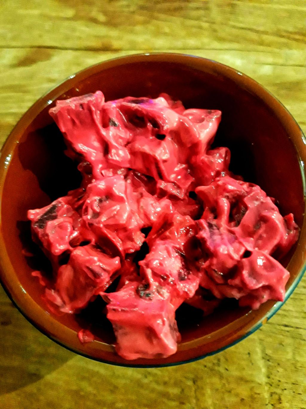 Salată de sfeclă cu&nbsp;tahini